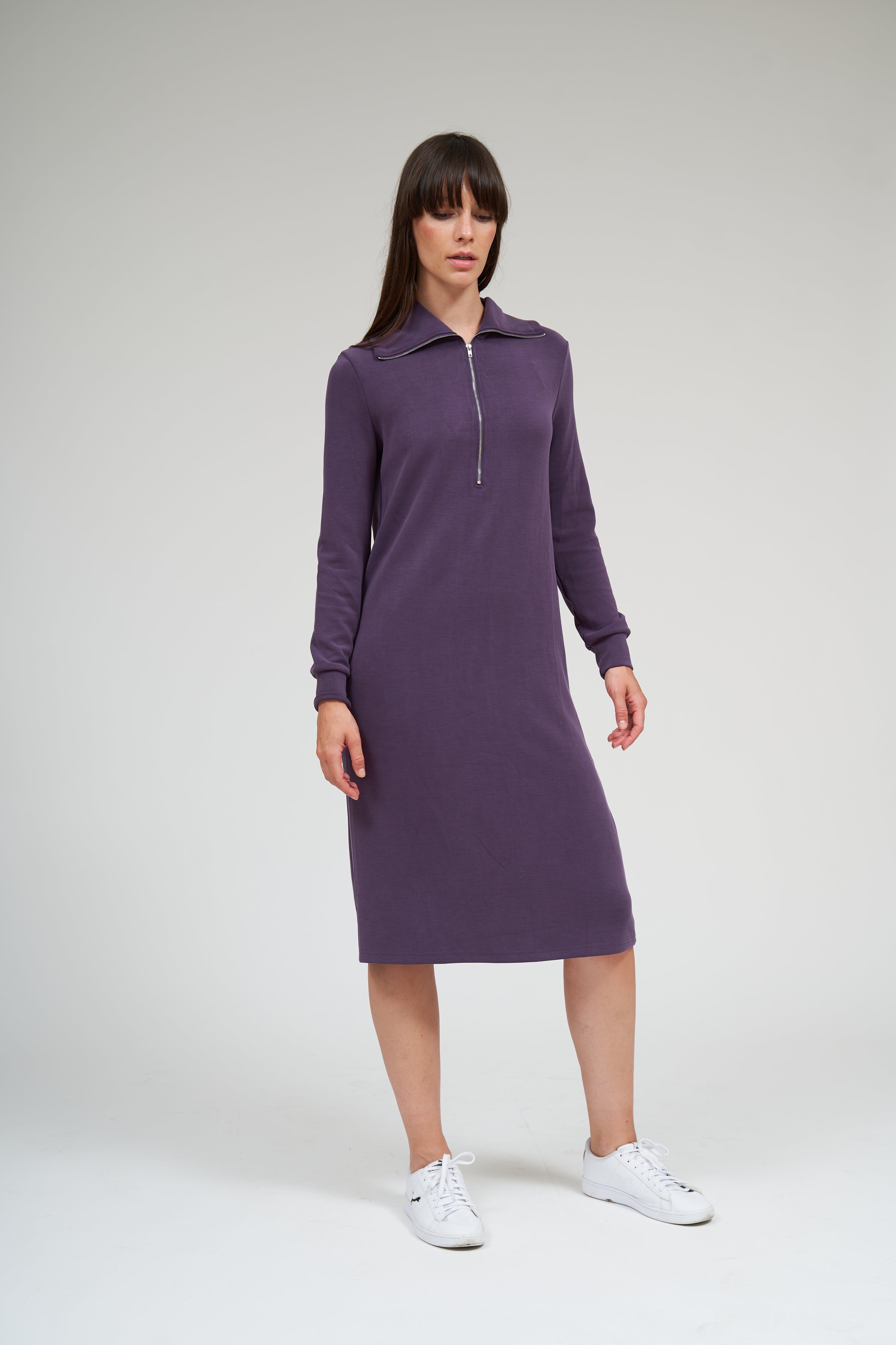 SerenaDress-Plum3_16cdbe32-68f2-487d-9666-2e3eb763f619.jpg